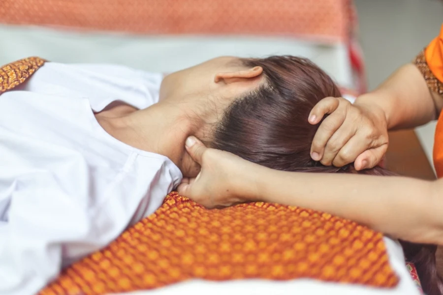 Cả quy trình được thực hiện bởi các kỹ thuật viên chuyên nghiệp