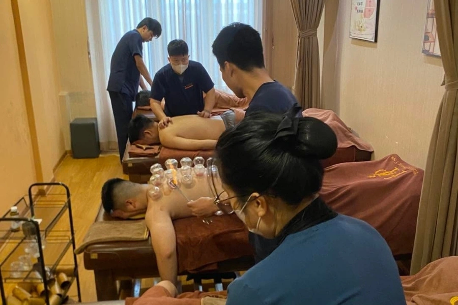 Thủ pháp đông y đa dạng và tinh tế